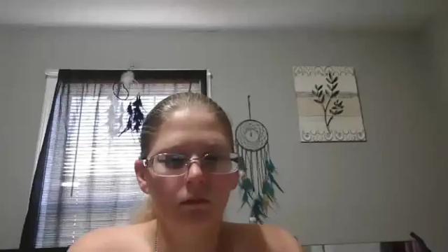 Image 2 of jadeluv Stream on Chaturbate on 1 month ago