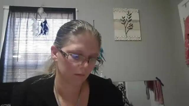 Image 7 of jadeluv Stream on Chaturbate on 1 month ago