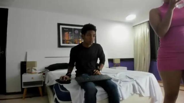 Image 7 of jaden_andrea Stream on Chaturbate on 15 months ago