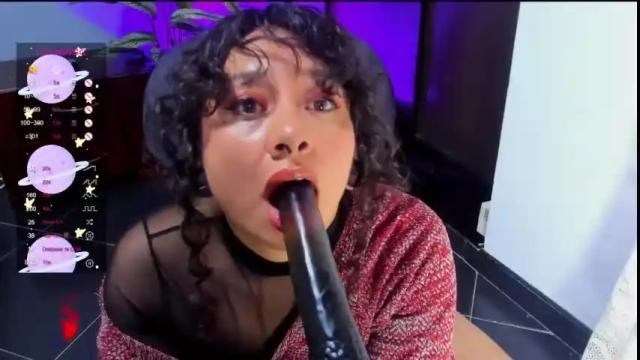 Image 11 of jadeossian1 Stream on Chaturbate on 20 months ago
