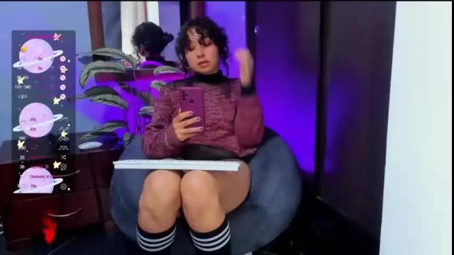 Image 2 of jadeossian1 Stream on Chaturbate on 20 months ago