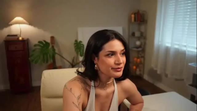 Image 7 of jadeperez_ Stream on Chaturbate on 1 month ago