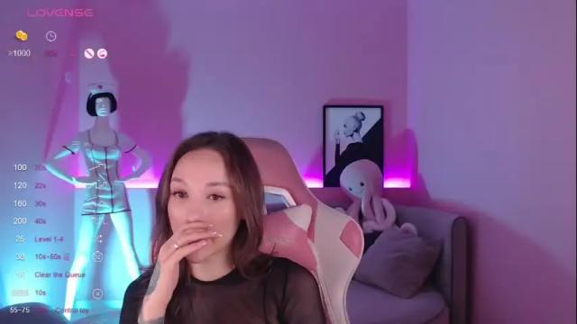 Image 2 of jadesmith07 Stream on Chaturbate on 18 days ago