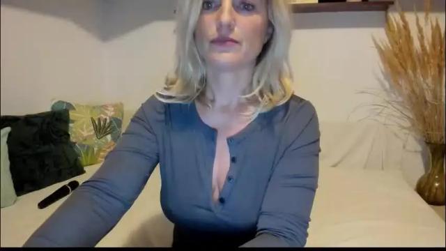 Thumbnail 1, jadore_able82's Stream at Chaturbate, 2 months ago