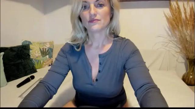 Image 4 of jadore_able82 Stream on Chaturbate on 2 months ago