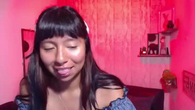 Image 12 of jaina_angel_ Stream on Chaturbate on 19 months ago