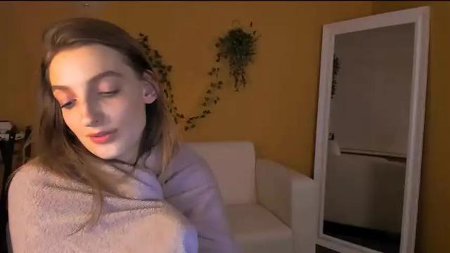 Image 2 of jaina_bloom Stream on Chaturbate on 19 months ago