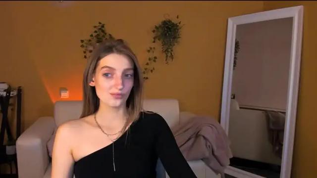 Image 4 of jaina_bloom Stream on Chaturbate on 19 months ago