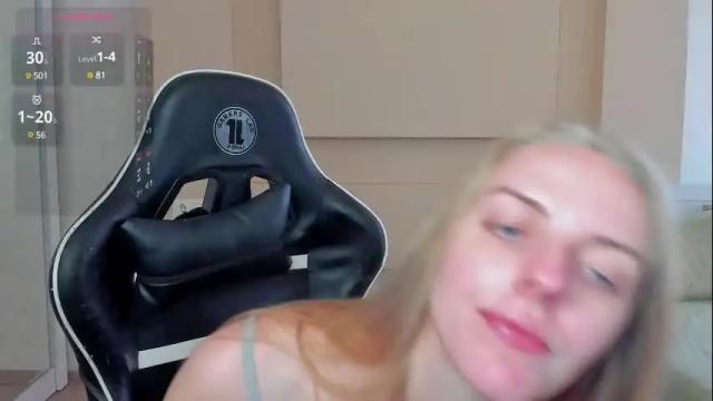 Image 2 of jam_cream Stream on Chaturbate on 1 month ago