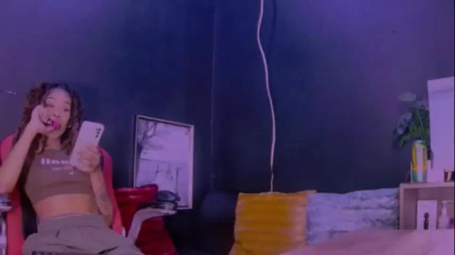 Image 4 of jamaicanbabex Stream on Chaturbate on 7 months ago