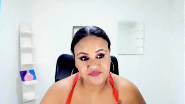 Image 3 of jan_milkhot Stream on Chaturbate on 10 days ago