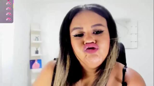Image 3 of jan_milkhot Stream on Chaturbate on 1 month ago