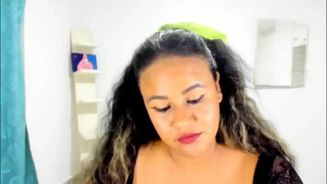 Image 2 of jan_milkhot Stream on Chaturbate on 2 months ago