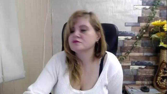 Image 12 of janaloveli Stream on Chaturbate on 24 days ago