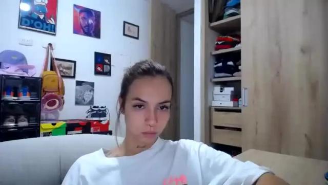 Image 3 of jane_ady Stream on Chaturbate on 19 months ago