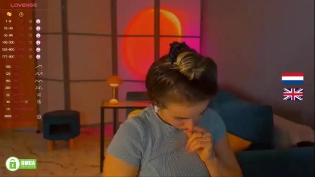 Image 2 of jane_bloempje Stream on Chaturbate on 2 months ago