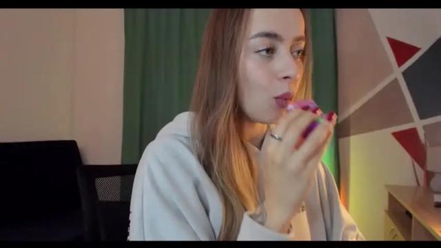Image 3 of jane_bright Stream on Chaturbate on 19 months ago