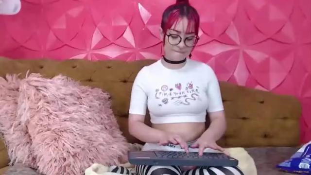 Image 3 of jane_davvis Stream on Chaturbate on 14 months ago
