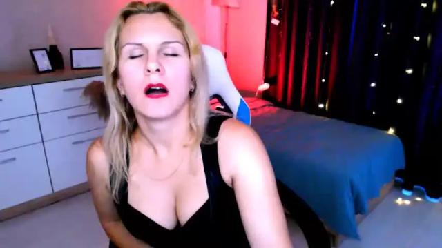 Image 6 of jane_dona Stream on Chaturbate on 25 months ago