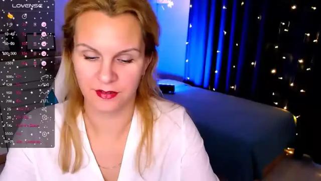 Image 2 of jane_dona Stream on Chaturbate on 25 months ago