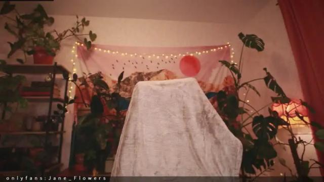 Image 6 of jane_flowers Stream on Chaturbate on 17 months ago