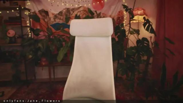 Image 3 of jane_flowers Stream on Chaturbate on 16 months ago