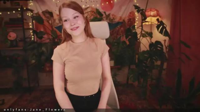 Image 4 of jane_flowers Stream on Chaturbate on 16 months ago