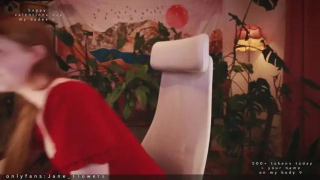Image 2 of jane_flowers Stream on Chaturbate on 16 months ago