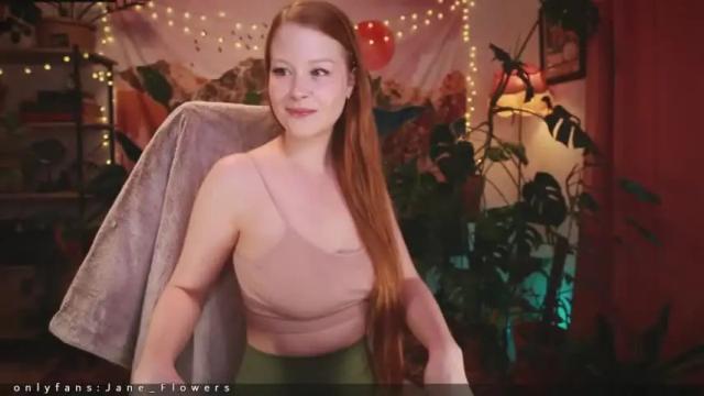 Image 3 of jane_flowers Stream on Chaturbate on 15 months ago