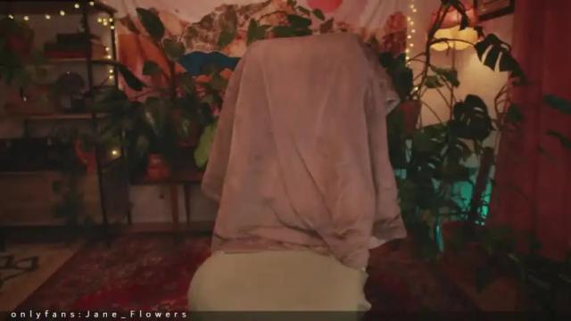 Image 7 of jane_flowers Stream on Chaturbate on 15 months ago
