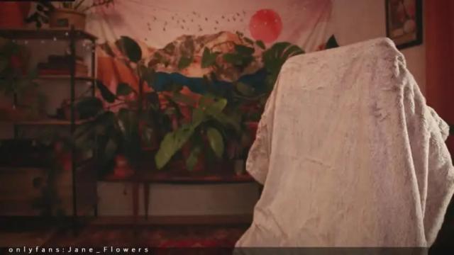 Image 10 of jane_flowers Stream on Chaturbate on 15 months ago