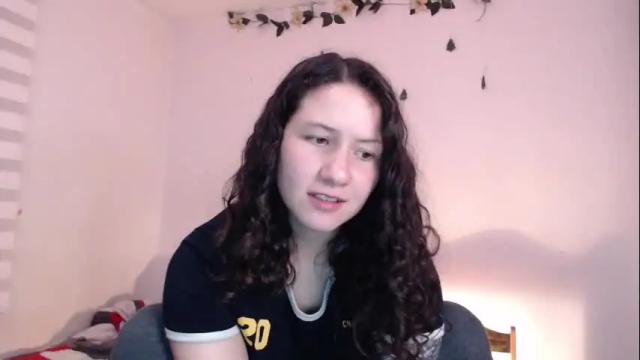 Image 3 of jane_r Stream on Chaturbate on 1 month ago