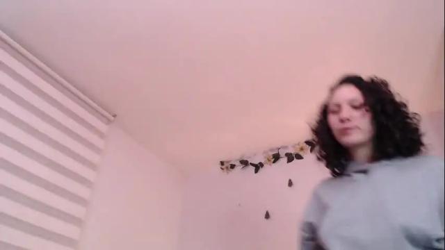 Image 11 of jane_r Stream on Chaturbate on 23 days ago