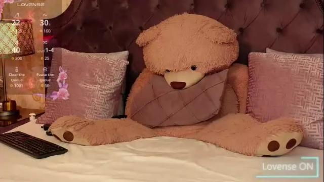 Image 10 of janedevines Stream on Chaturbate on 1 month ago