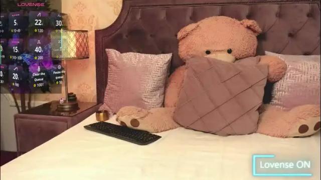 Image 7 of janedevines Stream on Chaturbate on 9 hours ago