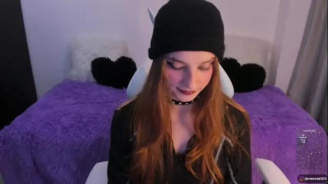 Image 3 of janee_lane Stream on Chaturbate on 1 month ago
