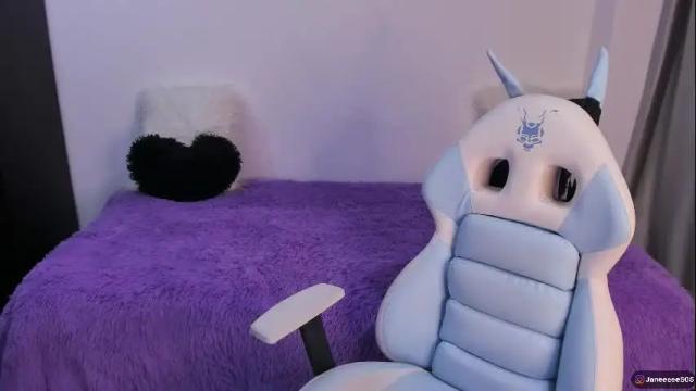 Image 3 of janee_lane Stream on Chaturbate on 1 month ago