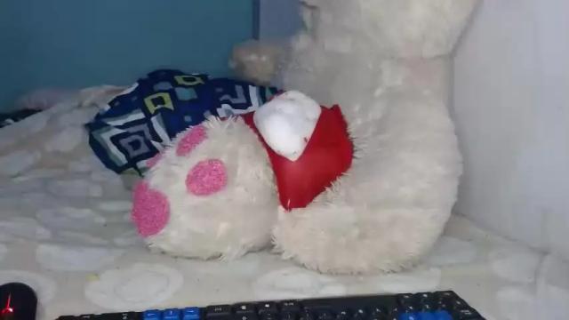 Image 2 of janeemilf_ Stream on Chaturbate on 14 months ago