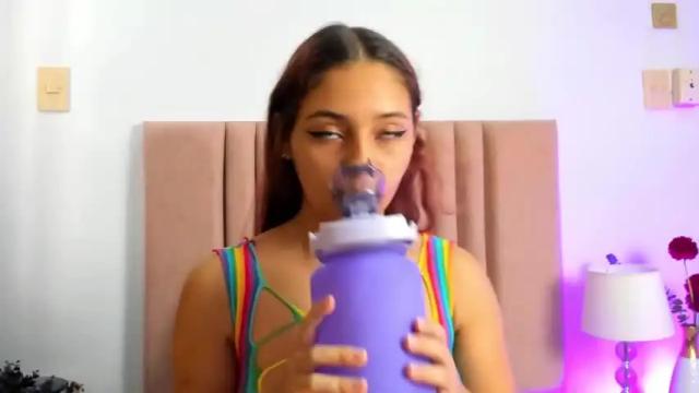 Image 3 of janehanz Stream on Chaturbate on 14 months ago