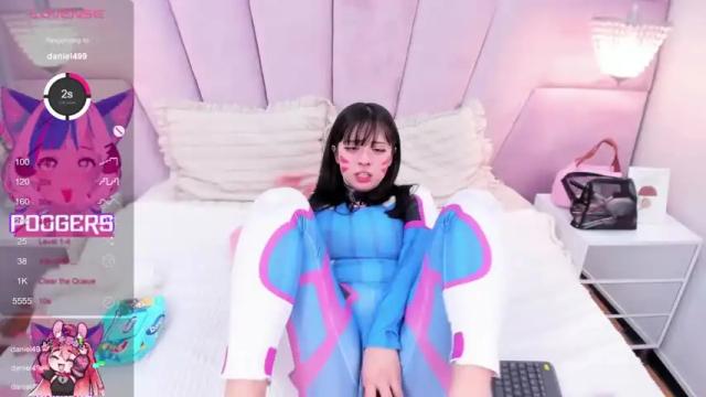 Image 10 of janennoir Stream on Chaturbate on 14 months ago