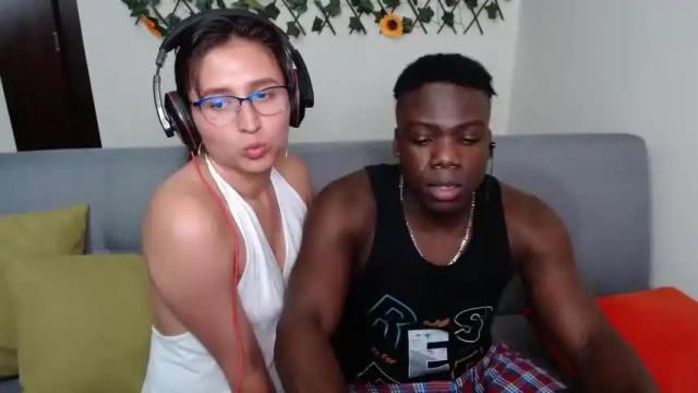Image 10 of janer_yesica Stream on Chaturbate on 18 months ago