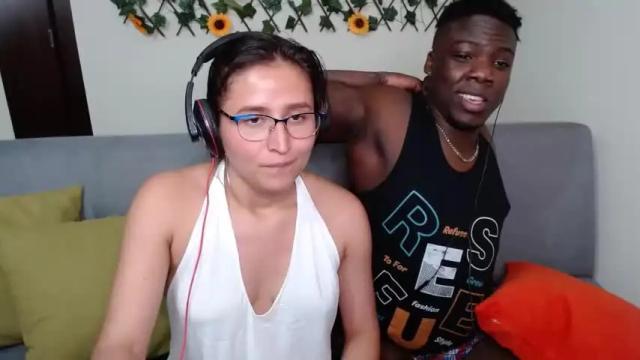 Image 6 of janer_yesica Stream on Chaturbate on 18 months ago