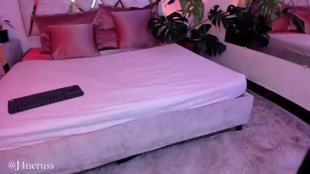 Image 4 of janeruss_ Stream on Chaturbate on 24 months ago