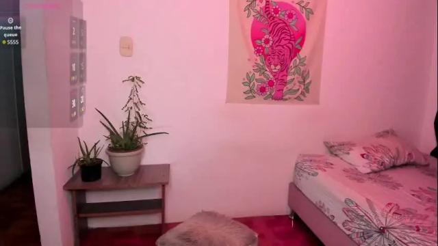Image 6 of janeruss_ Stream on Chaturbate on 1 month ago