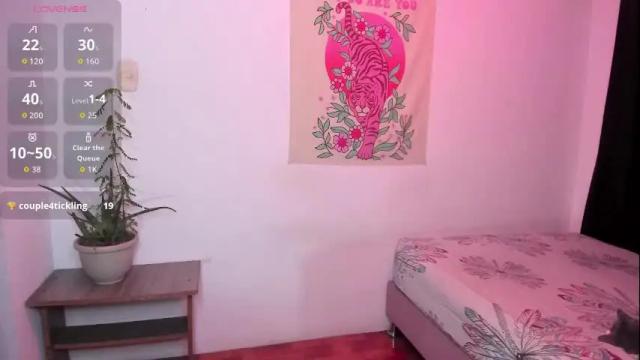 Image 2 of janeruss_ Stream on Chaturbate on 1 month ago