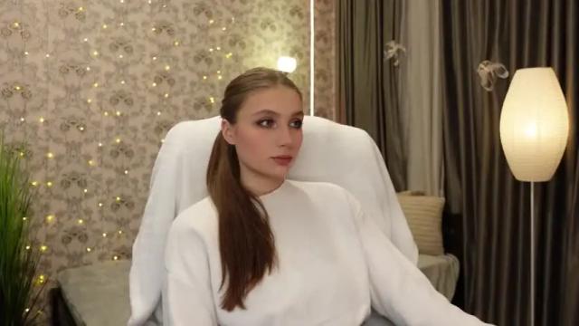 Image 7 of janeshays Stream on Chaturbate on 14 months ago