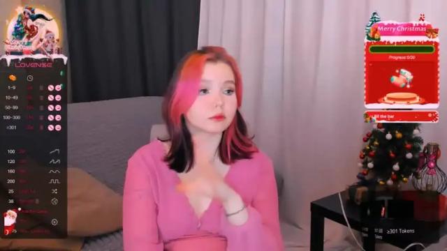 Image 3 of janethils Stream on Chaturbate on 13 months ago