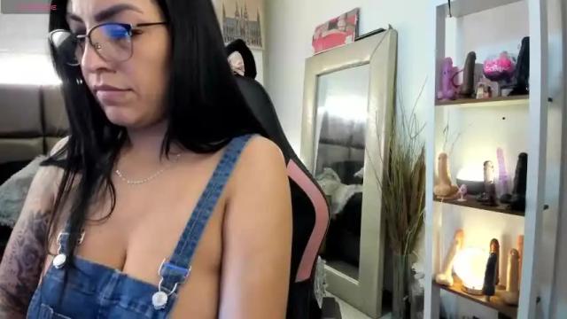 Image 10 of janette_rider_ Stream on Chaturbate on 12 months ago