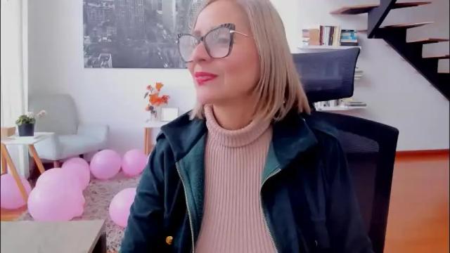 Image 2 of janeturner Stream on Chaturbate on 1 month ago