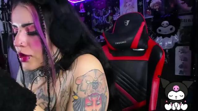 Image 11 of janna_ink Stream on Chaturbate on 2 months ago